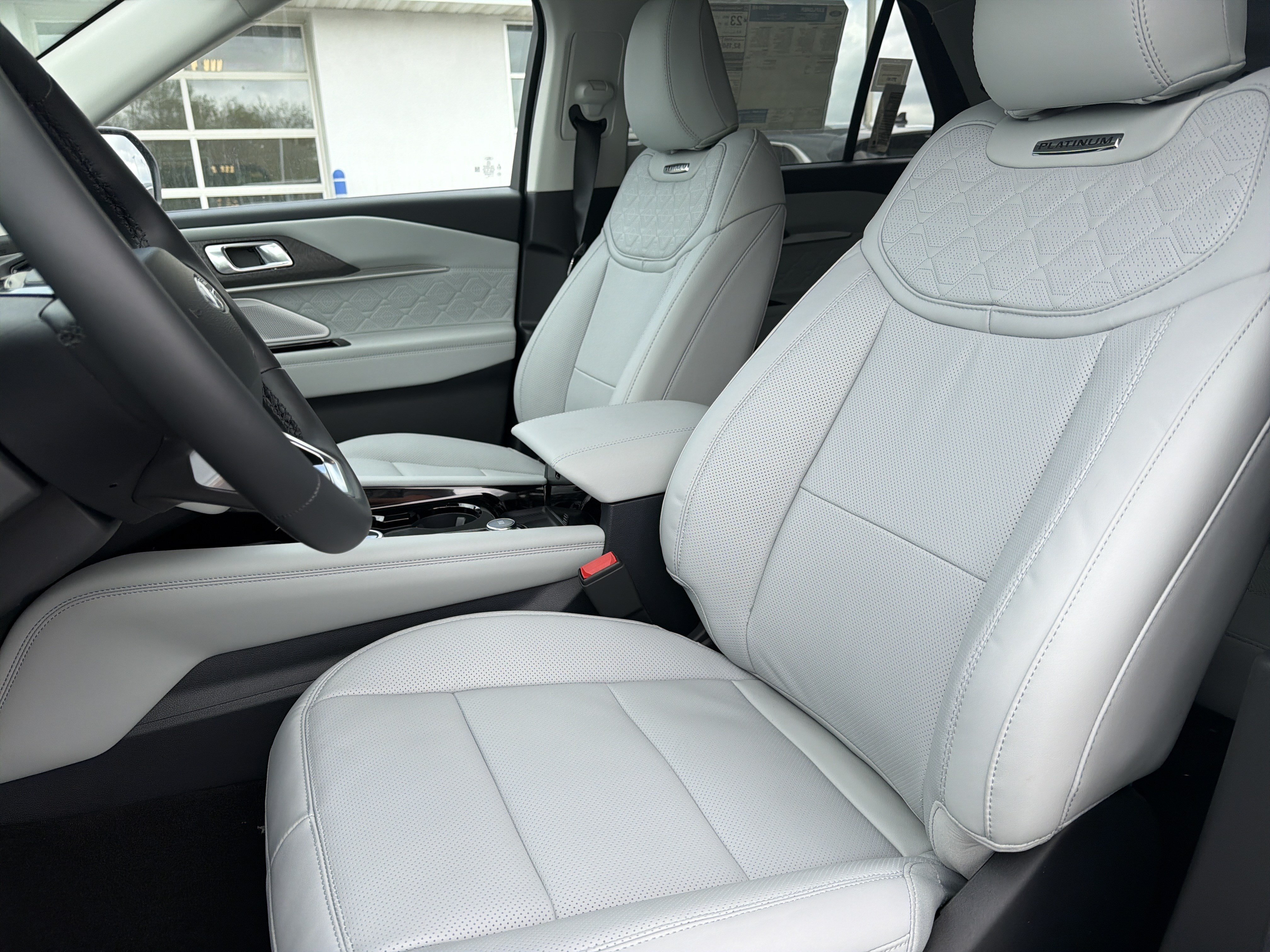 New 2026 Ford Explorer Platinum w/ LUX Leather Package AWD/4WD image 22