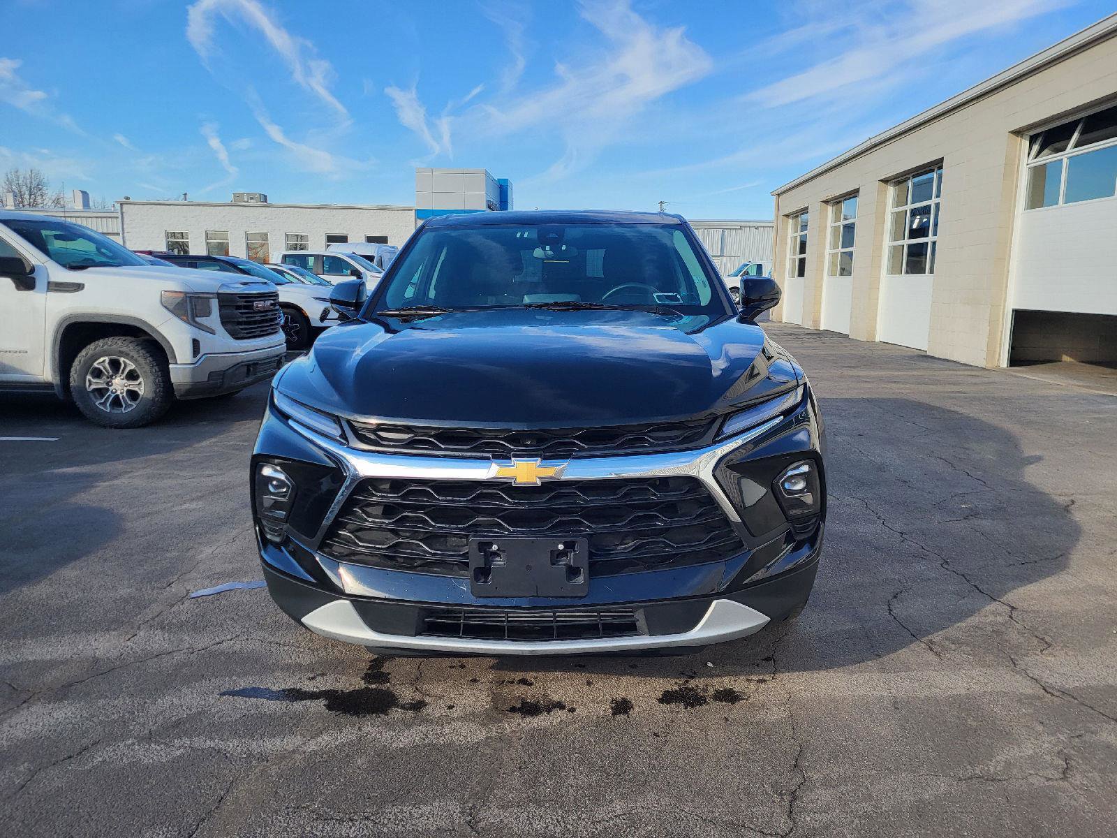 Used 2025 Chevrolet Blazer LT image 8