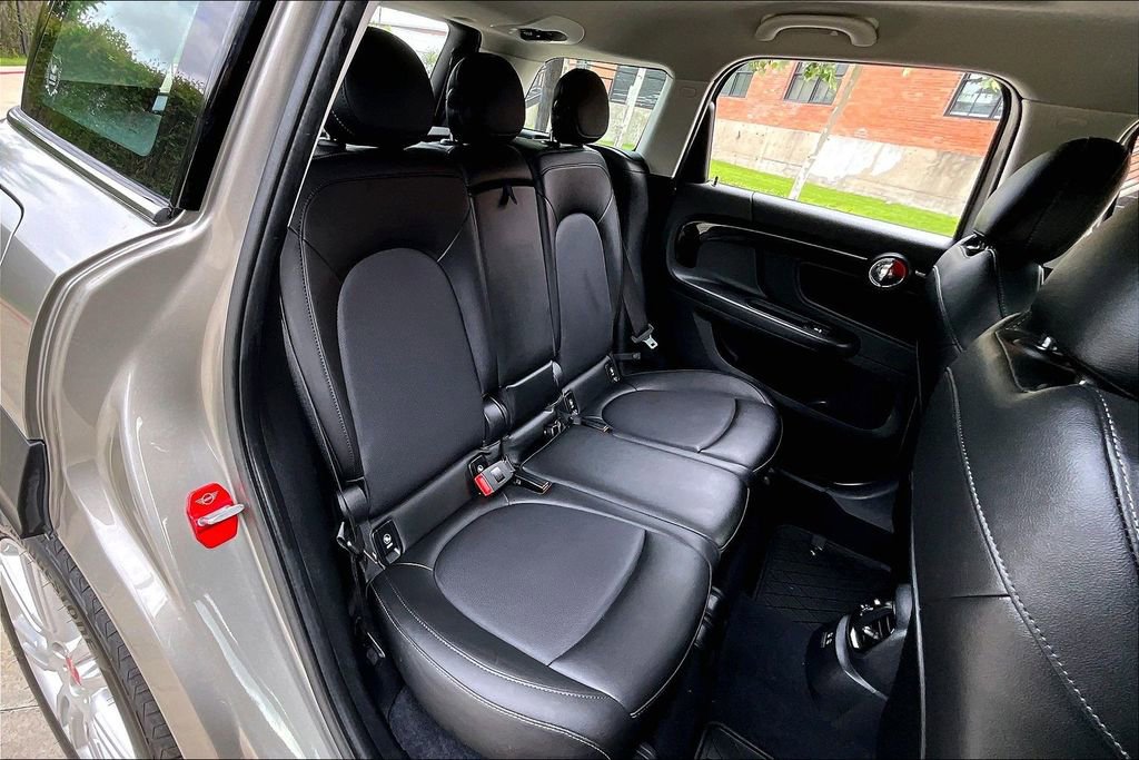 Used 2020 MINI Cooper Countryman S w/ Convenience Package FWD image 35