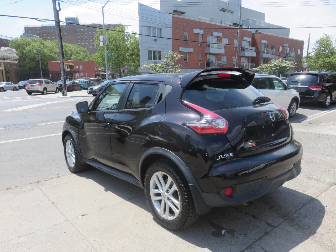 Used 2015 Nissan Juke SL AWD/4WD image 5