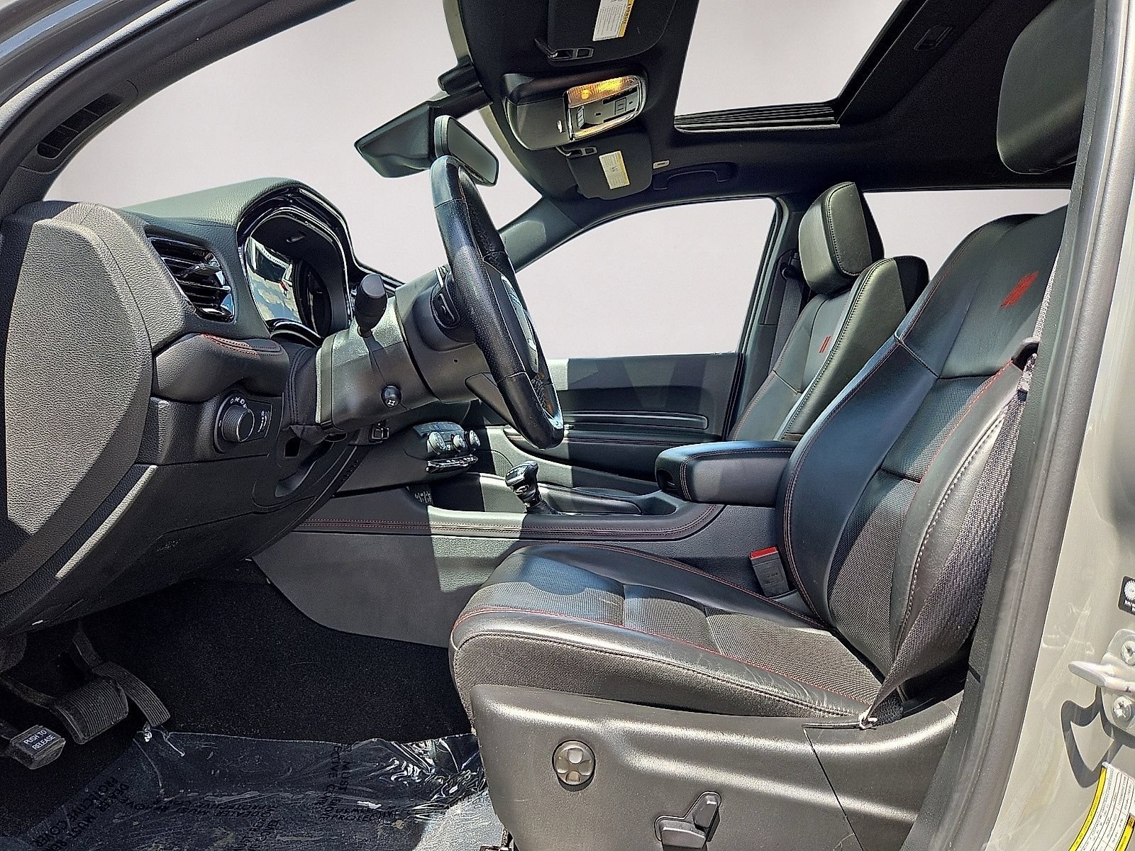 Used 2025 Dodge Durango GT AWD/4WD image 24