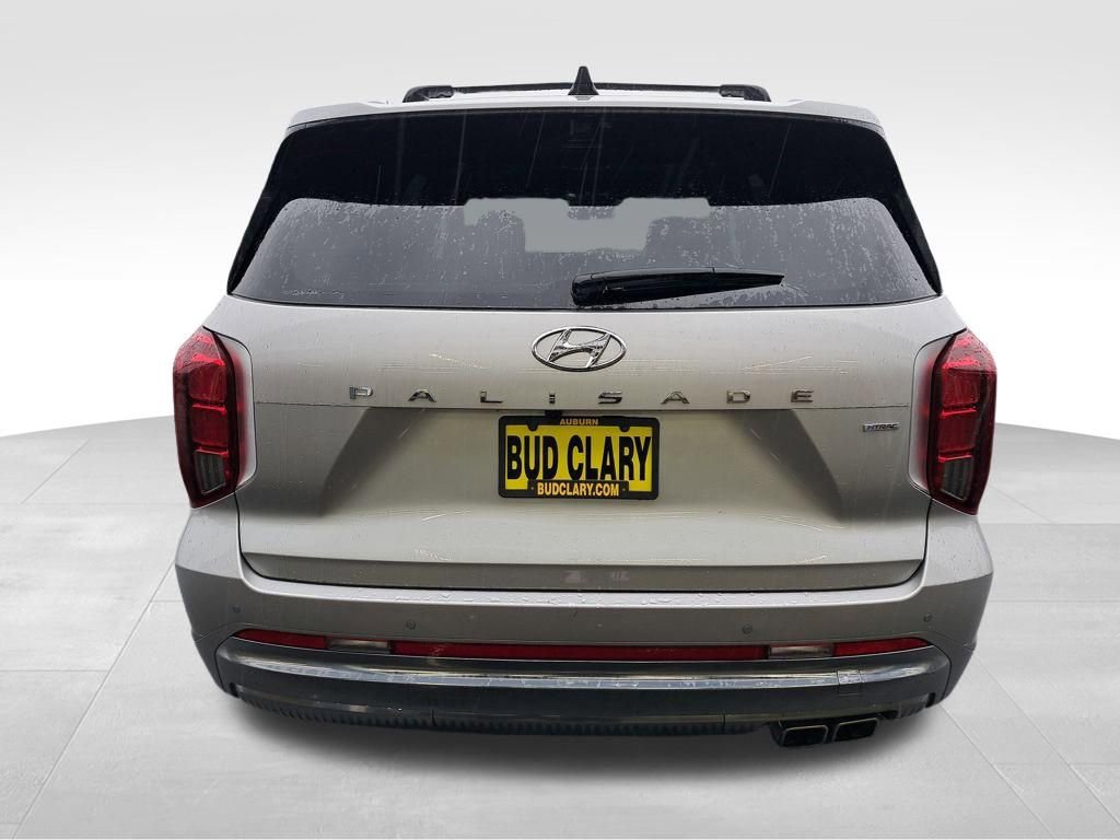 Used 2024 Hyundai Palisade Calligraphy image 5