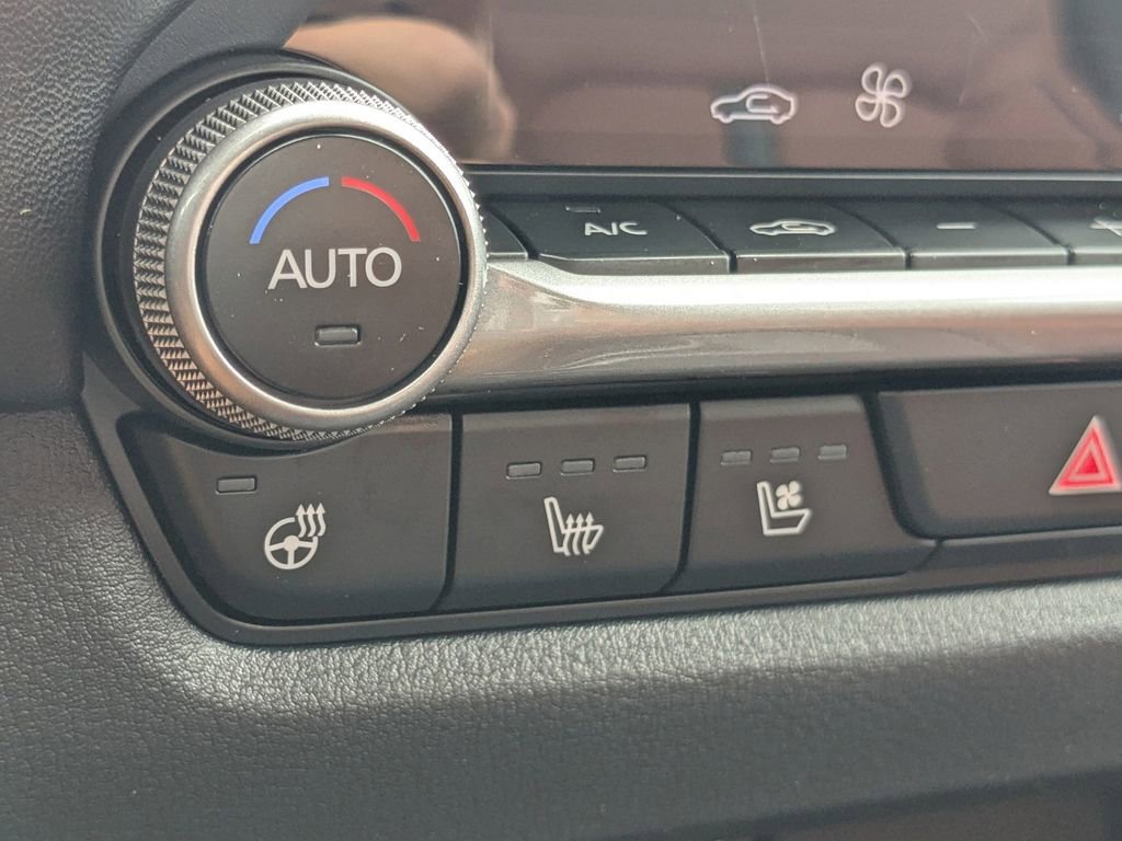 New 2026 MAZDA CX-50 Meridian Edition w/ Weather Package image 24