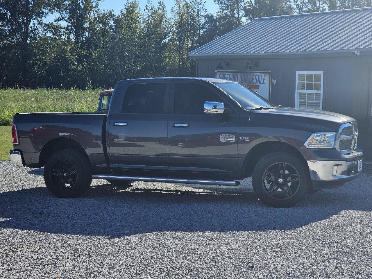 Used 2015 RAM 1500 Laramie Longhorn w/ Convenience Group AWD/4WD image 14