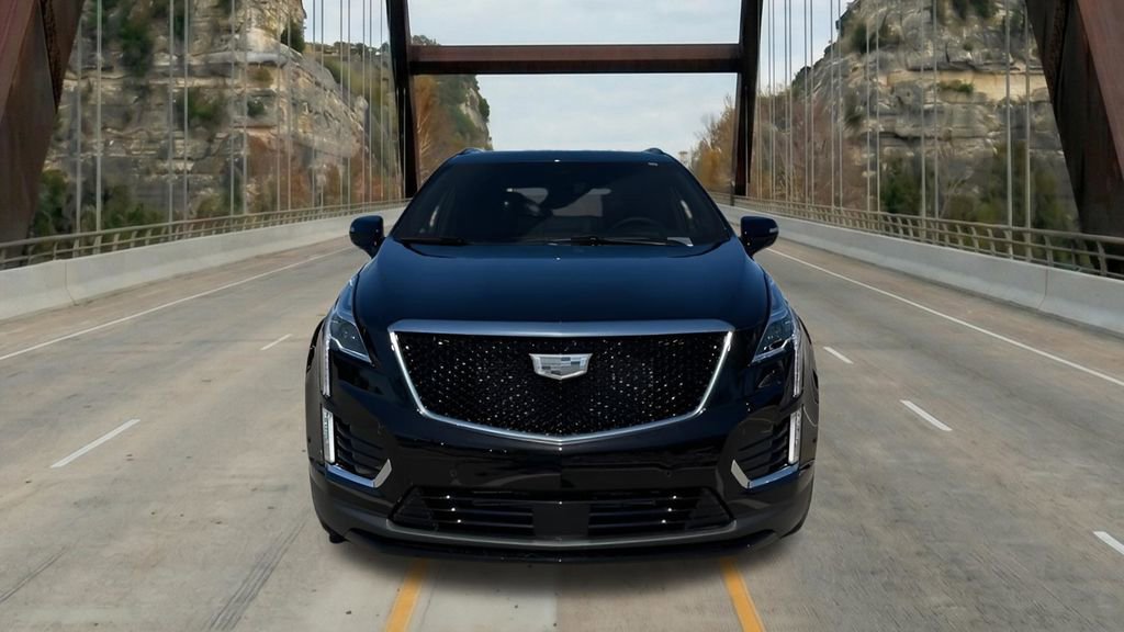 New 2026 Cadillac XT5 Sportv w/ LPO, Onyx Lite Package AWD/4WD image 2