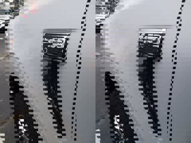 Used 2022 Ford F150 XLT w/ Equipment Group 302A High image 23