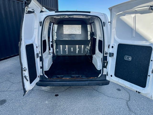Used 2019 Nissan NV200 S w/ Cruise Control Package image 25