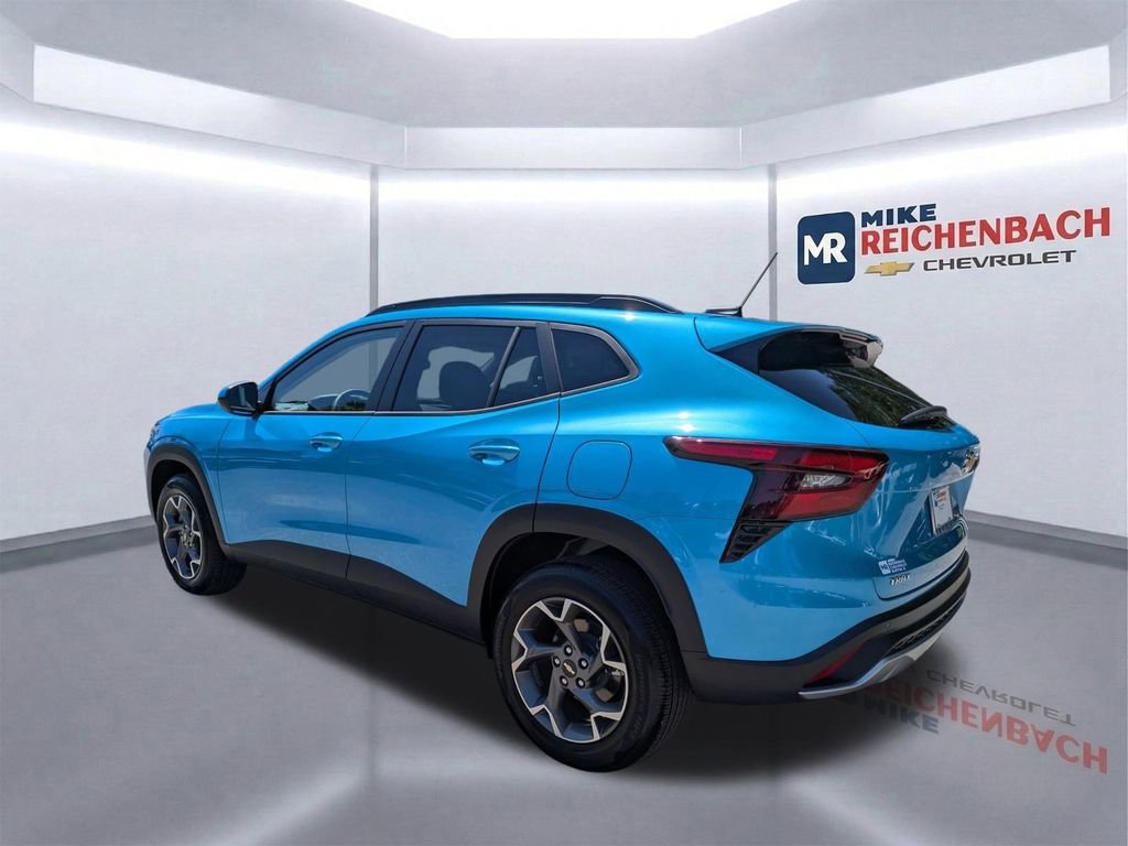Used 2026 Chevrolet Trax LT w/ Driver Confidence Package FWD image 6