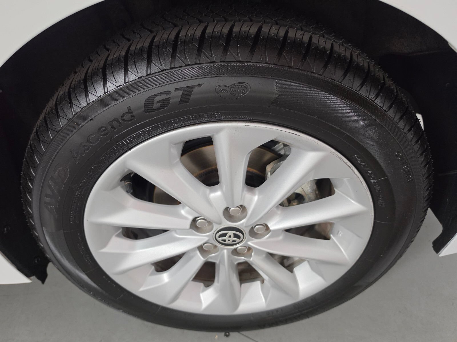 Used 2021 Toyota Corolla LE w/ LE Convenience Package FWD image 10