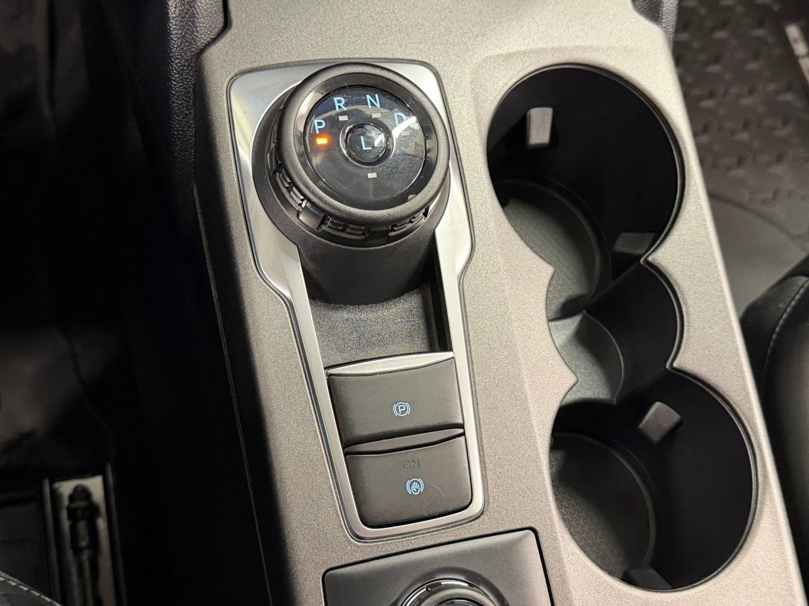 Used 2025 Ford Bronco Sport Outer Banks AWD/4WD image 15