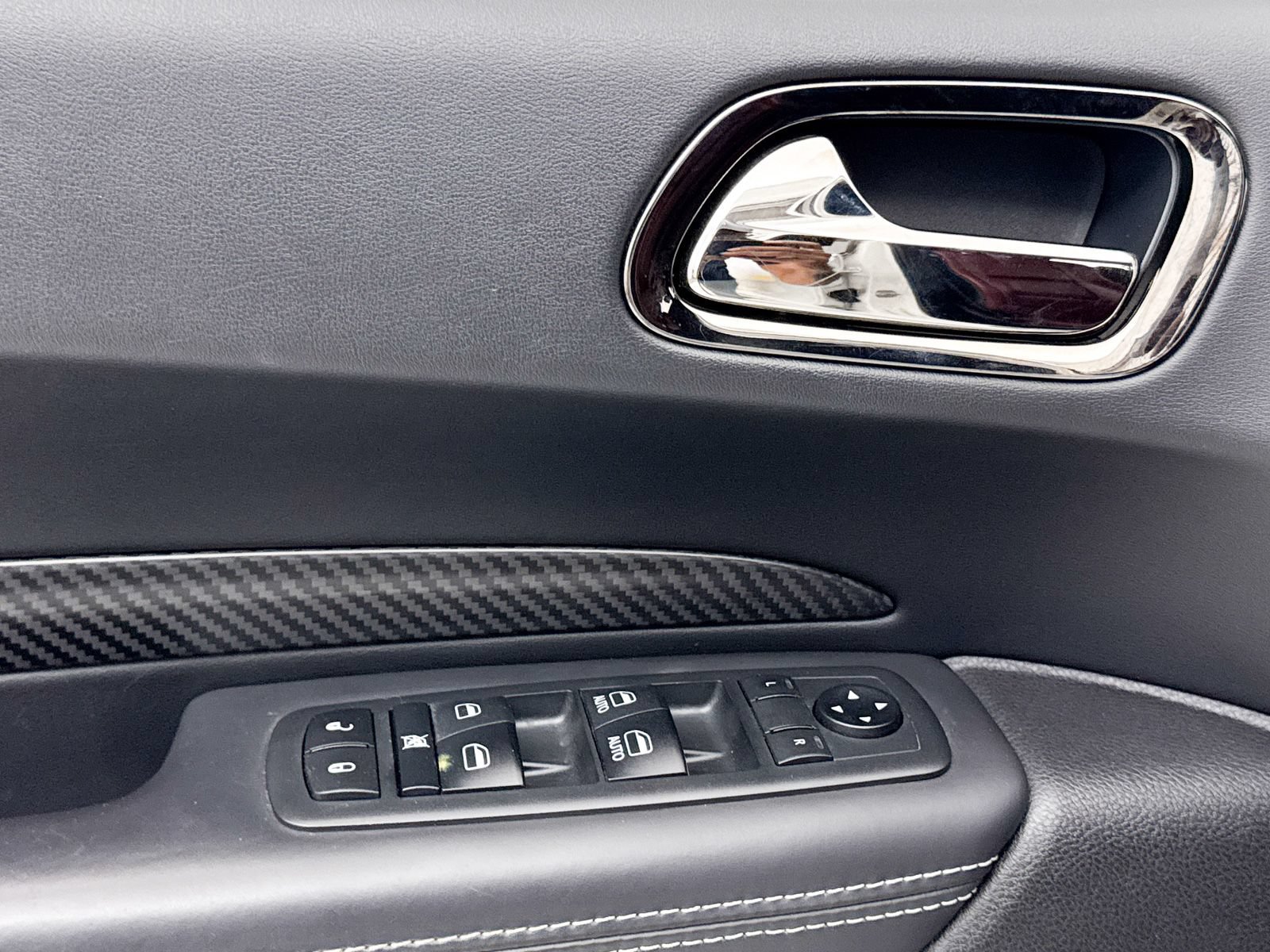 Used 2020 Dodge Durango SRT w/ Premium Interior Group AWD/4WD image 31
