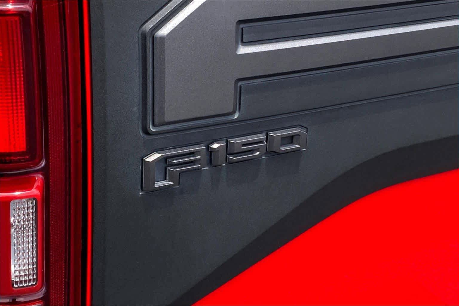 Used 2019 Ford F150 Raptor w/ Equipment Group 802A Luxury AWD/4WD image 10