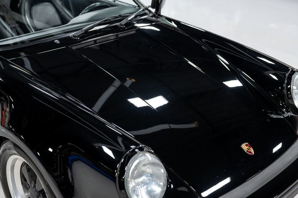 Used 1989 Porsche 911 Carrera RWD image 33