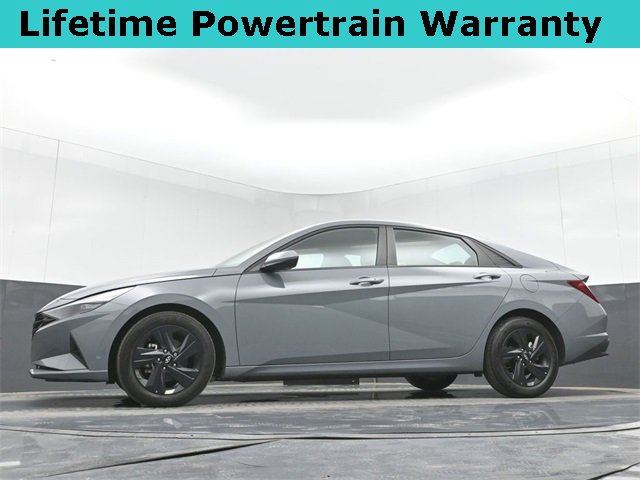 Used 2022 Hyundai Elantra SEL image 41