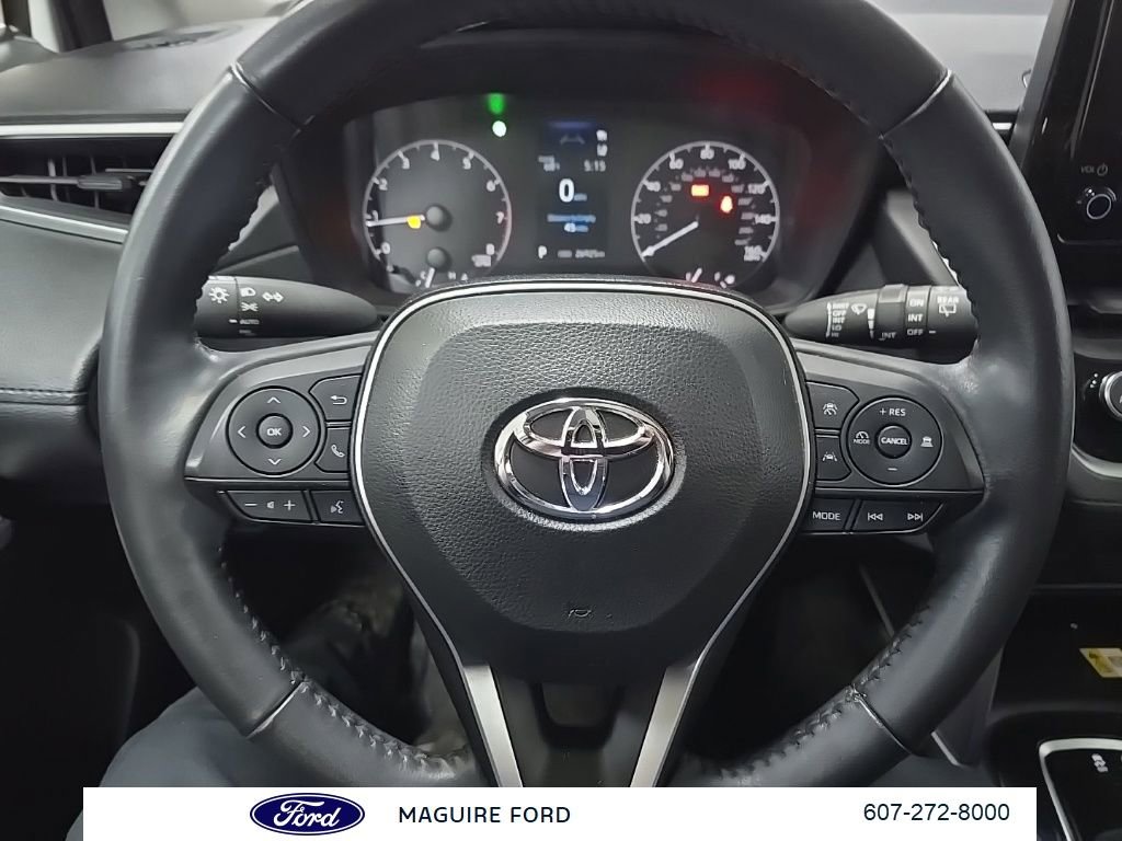 Used 2023 Toyota Corolla Cross LE w/ Moonroof Package image 22