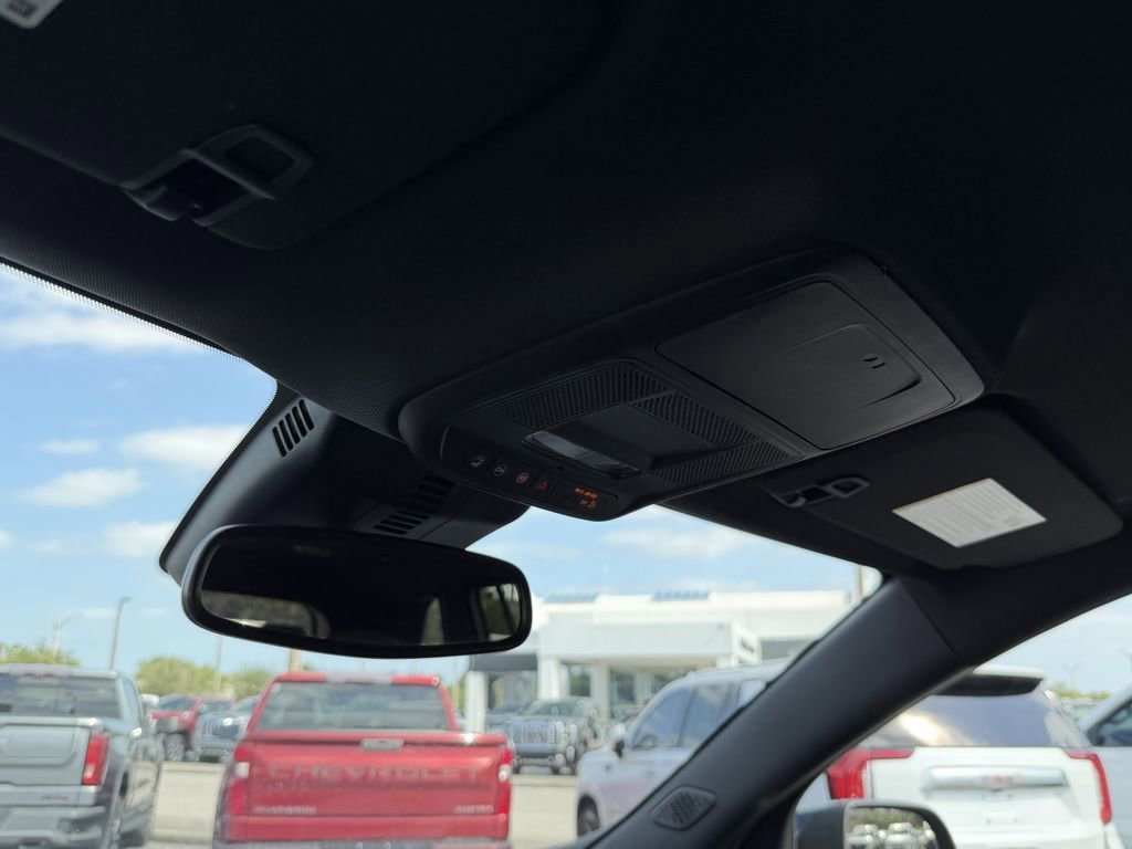 Certified 2024 GMC Acadia AT4 w/ LPO, Floor Liner Package AWD/4WD image 33
