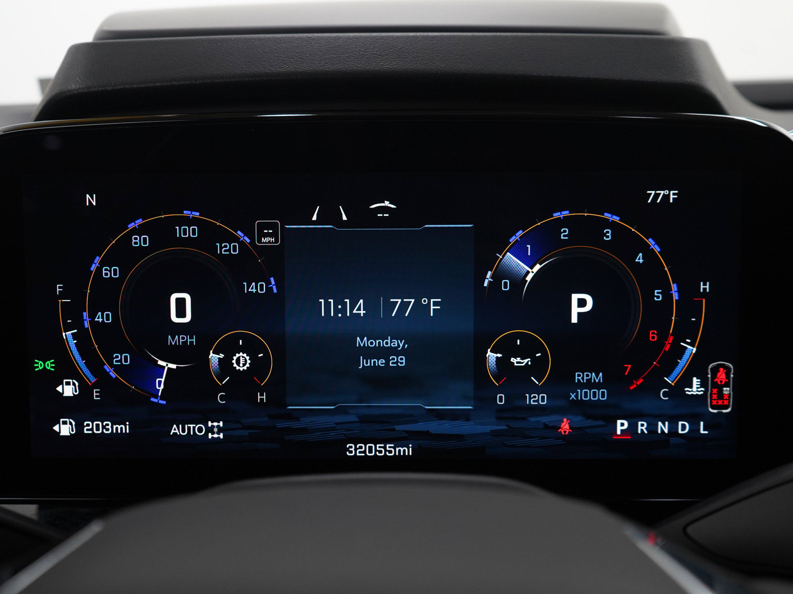 Used 2025 Chevrolet Tahoe Z71 w/ Z71 Off-Road Package AWD/4WD image 29