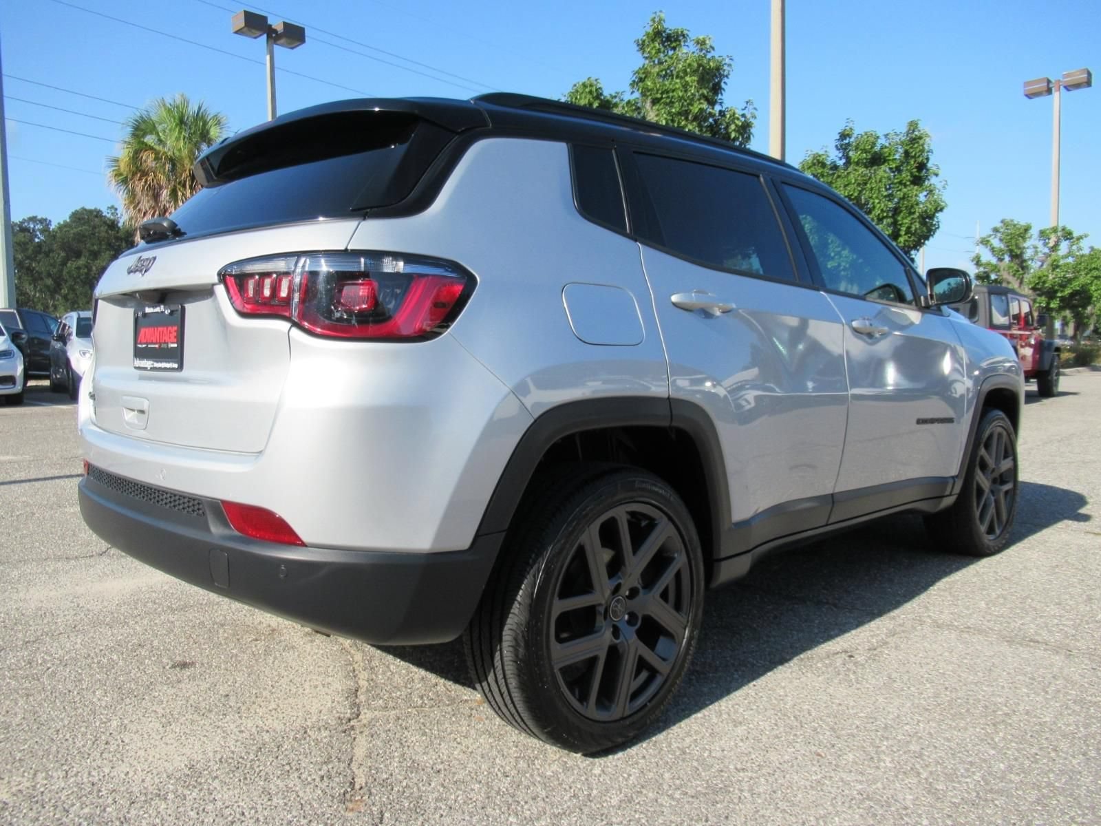 Certified 2026 Jeep Compass Limited AWD/4WD image 7