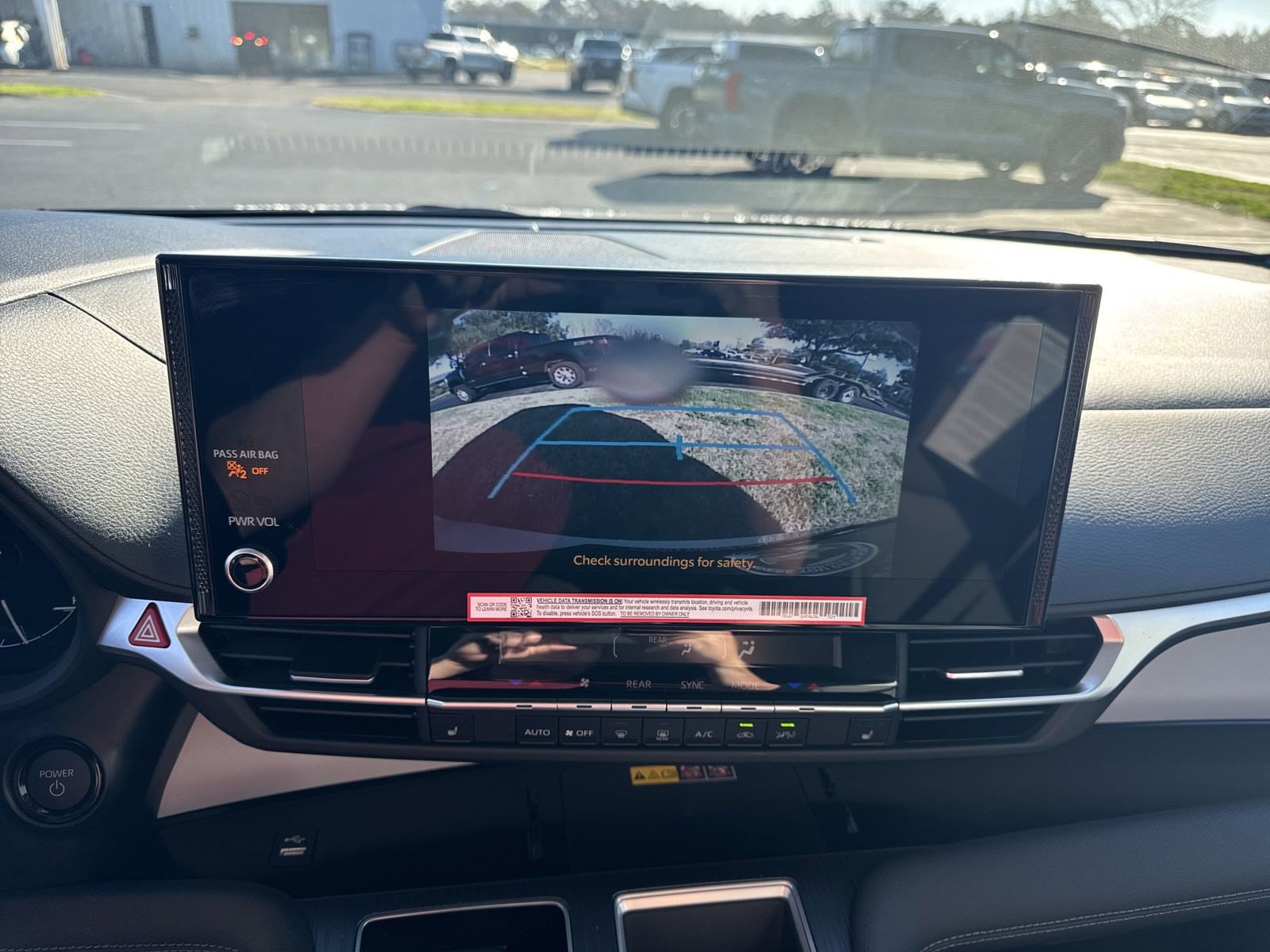 New 2025 Toyota Sienna XLE FWD image 20