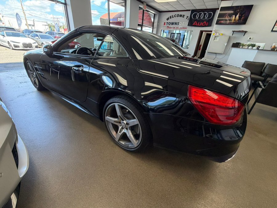 Used 2017 Mercedes-Benz SL 550 image 26