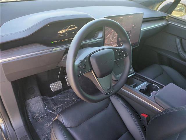 Used 2024 Tesla Model X image 10