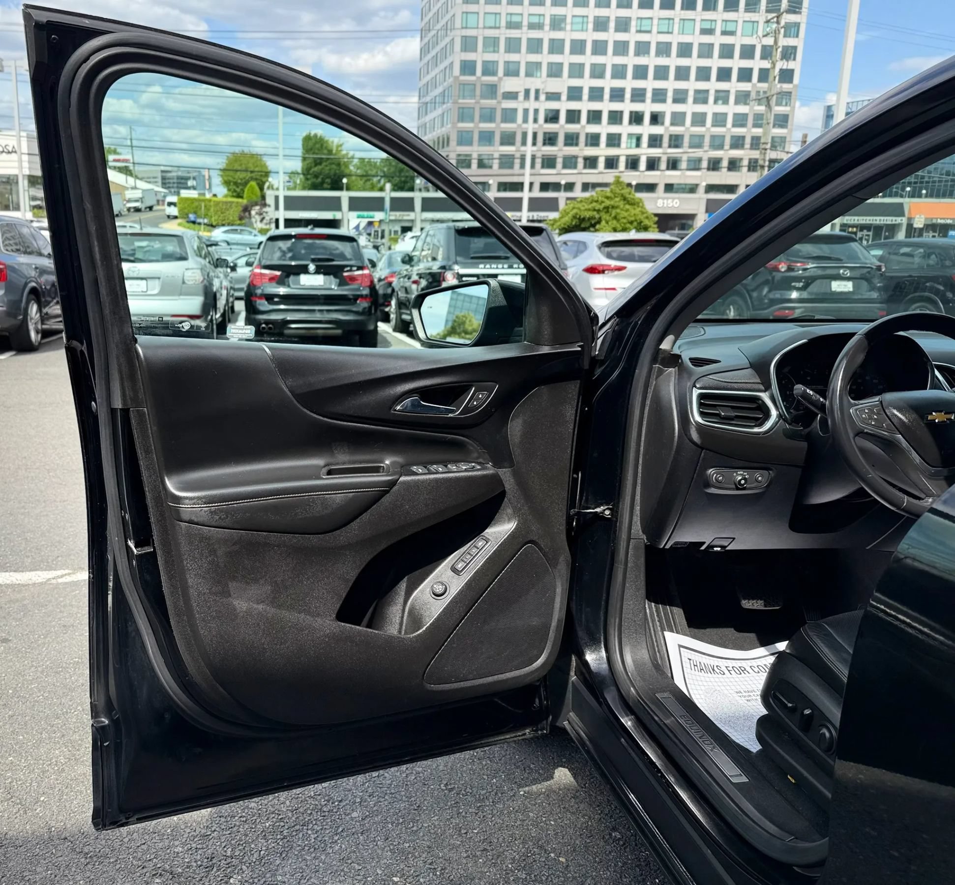 Used 2018 Chevrolet Equinox Premier AWD/4WD image 9
