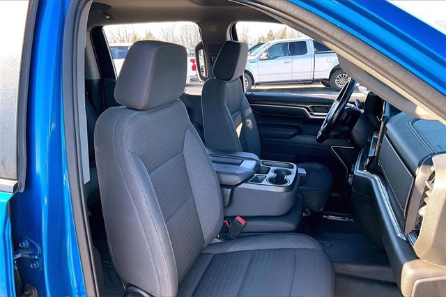 Used 2022 Chevrolet Silverado 1500 LT w/ Z71 Off-Road Package image 30