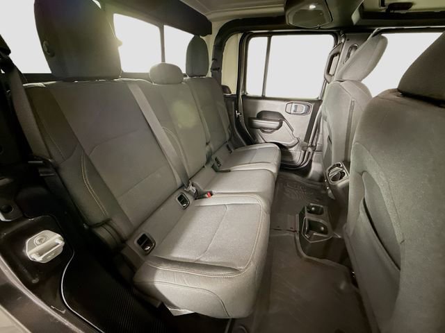 Used 2024 Jeep Gladiator Willys image 24
