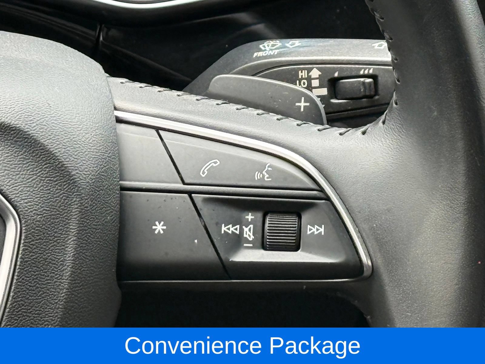 Used 2019 Audi Q8 Prestige w/ Luxury Package AWD/4WD image 36