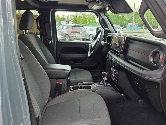 Used 2026 Jeep Gladiator Rubicon AWD/4WD image 11