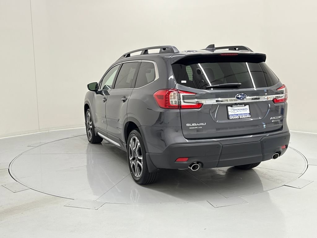 New 2025 Subaru Ascent Limited image 3