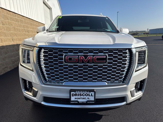 Used 2024 GMC Yukon Denali w/ LPO, Floor Liner Package AWD/4WD image 3