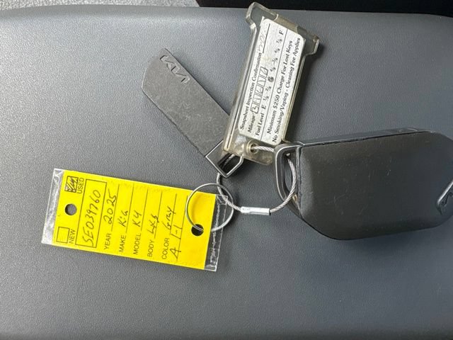 Used 2025 Kia K4 FWD image 15