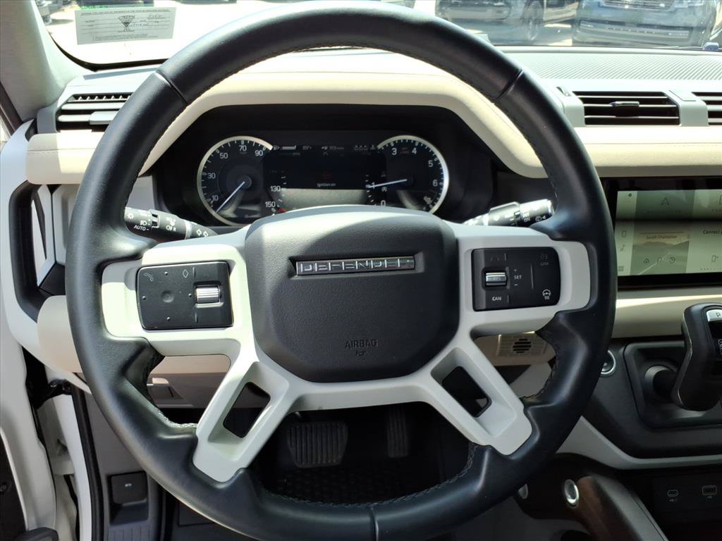 Used 2023 Land Rover Defender 110 X-Dynamic SE AWD/4WD image 15