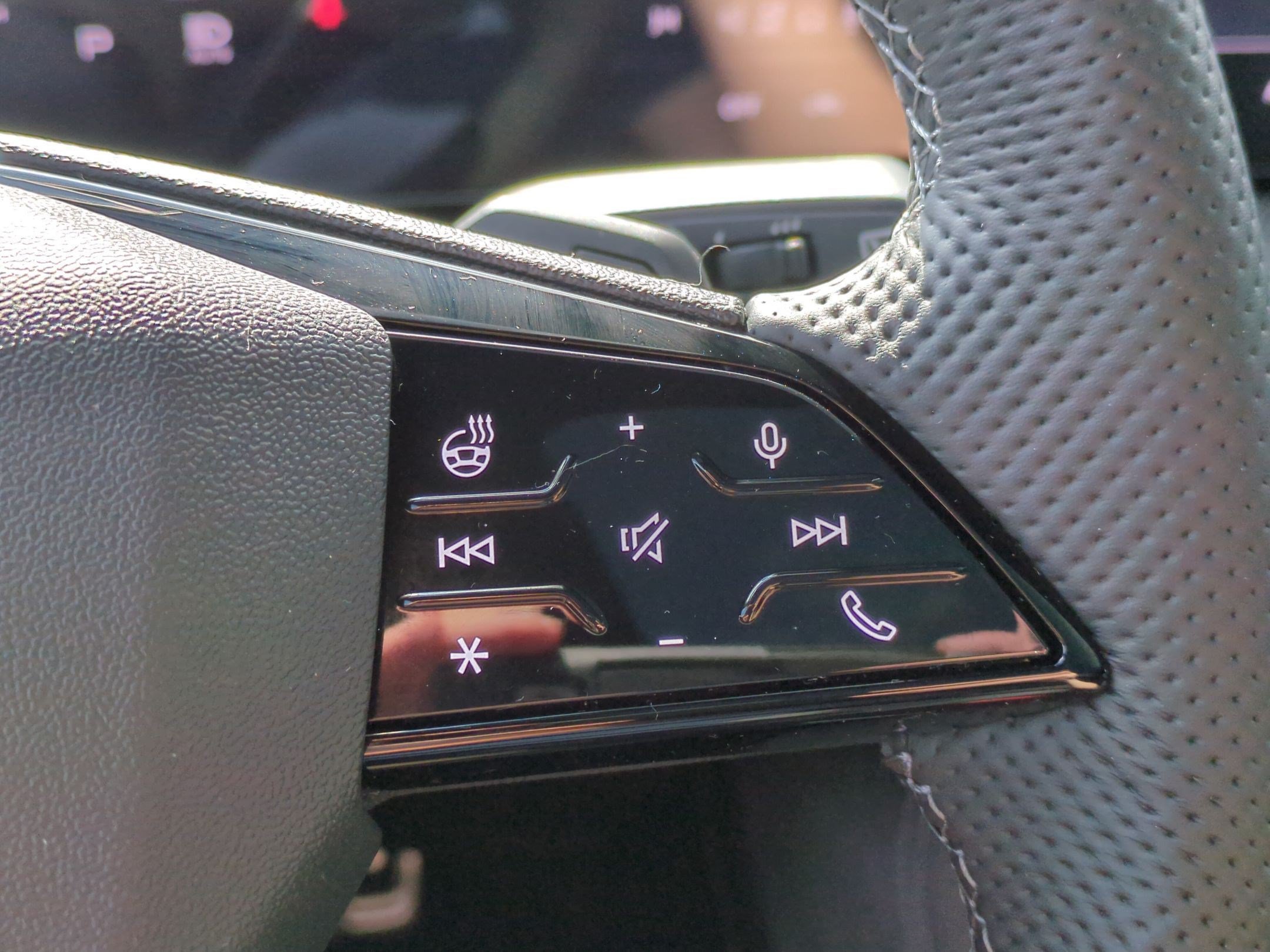 Used 2025 Audi SQ5 Prestige AWD/4WD image 19