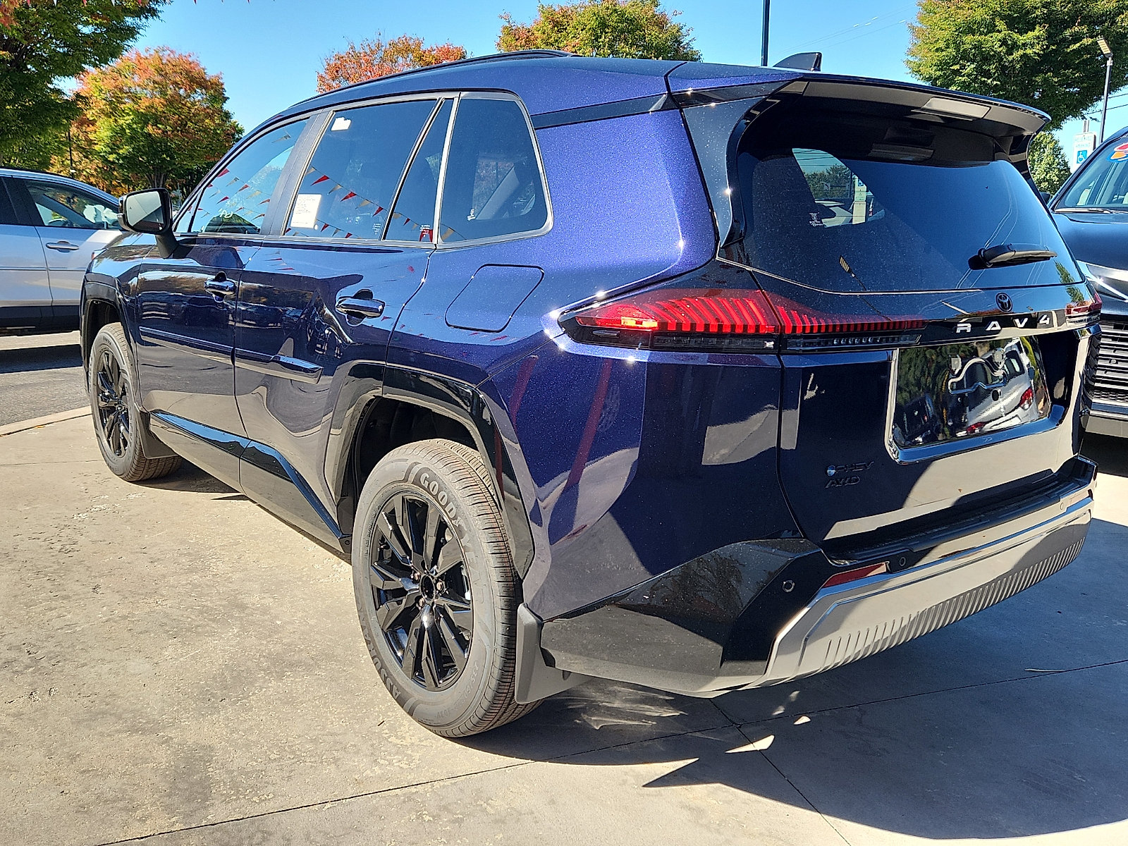 New 2026 Toyota RAV4 SE w/ Convenience Package AWD/4WD image 4