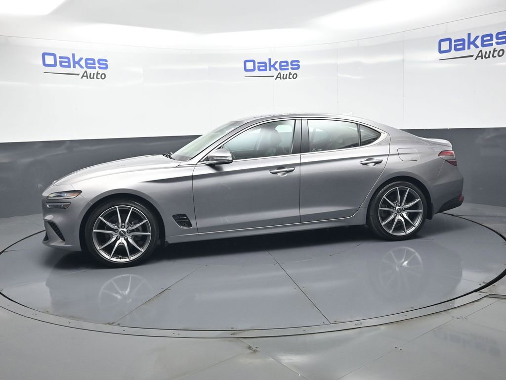 Used 2023 Genesis G70 2.0T AWD/4WD image 5
