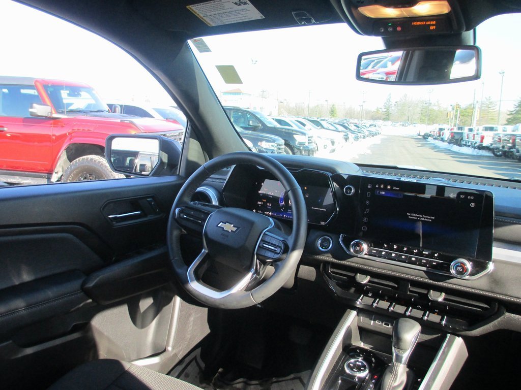 Certified 2024 Chevrolet Colorado LT w/ LT Convenience Package II image 24