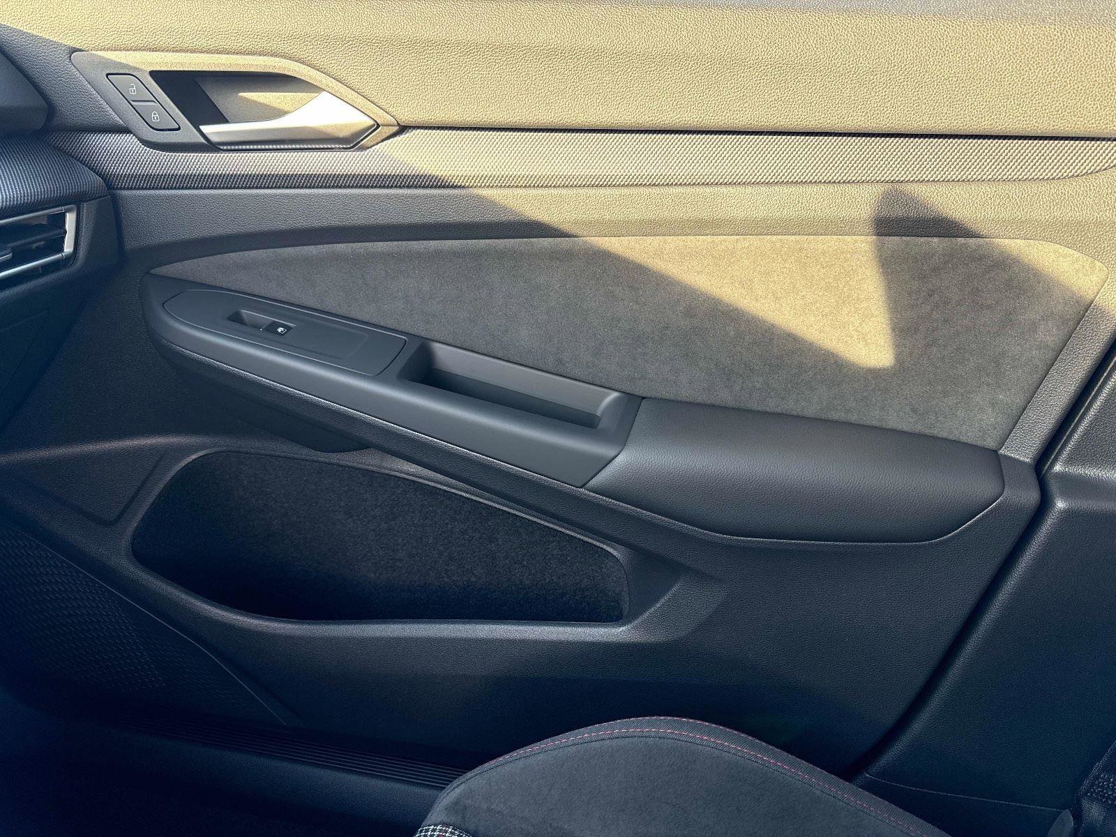 New 2026 Volkswagen Golf S image 22