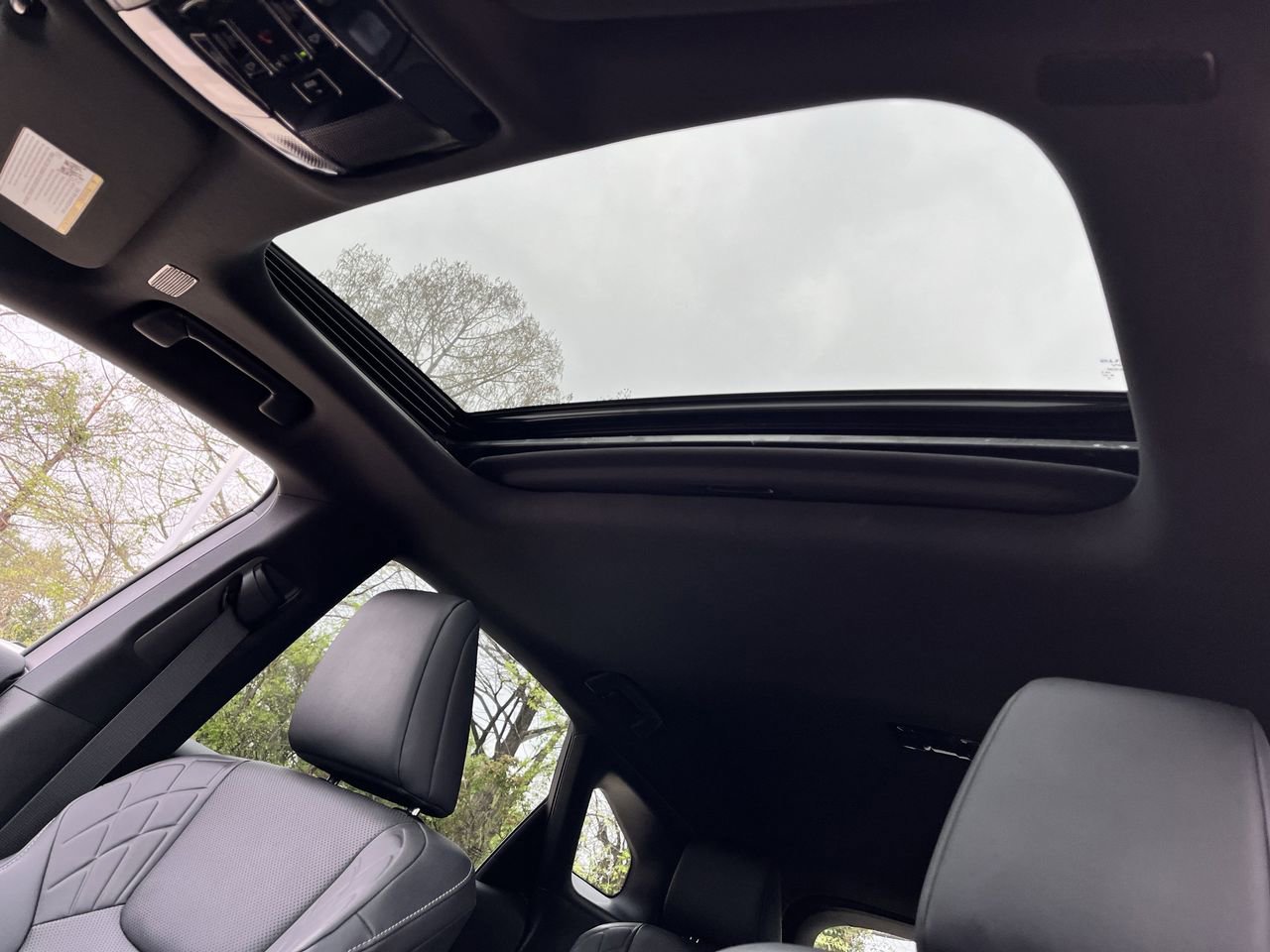 Used 2024 Lexus RX 350 Premium image 22