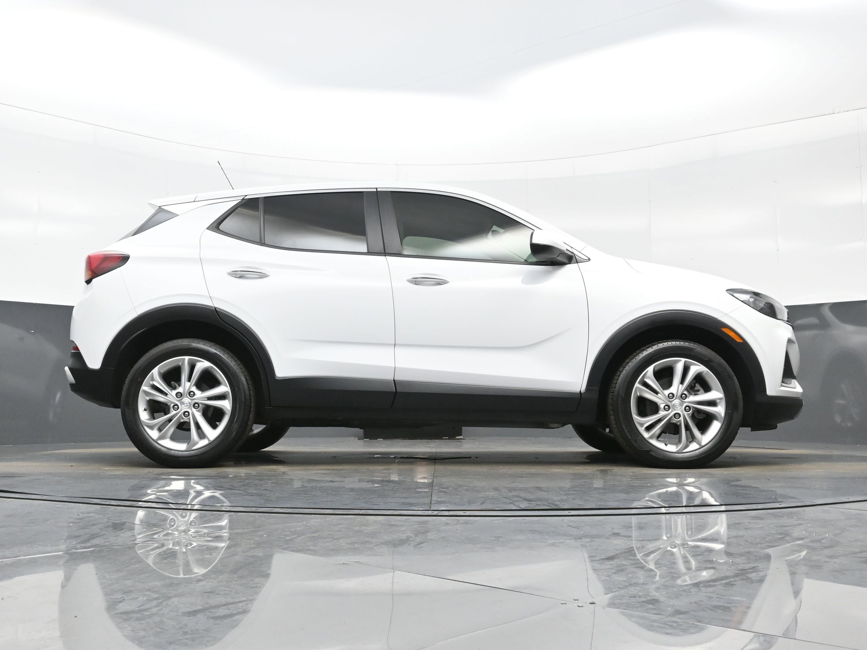 Used 2022 Buick Encore GX Preferred image 30
