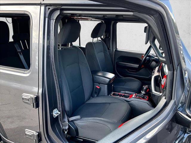 Used 2021 Jeep Wrangler Unlimited Sport AWD/4WD image 9