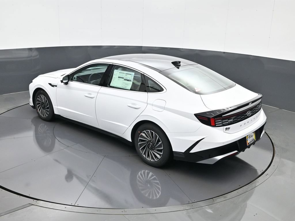 New 2026 Hyundai Sonata Limited FWD image 19
