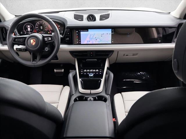 New 2026 Porsche Cayenne S AWD/4WD image 21