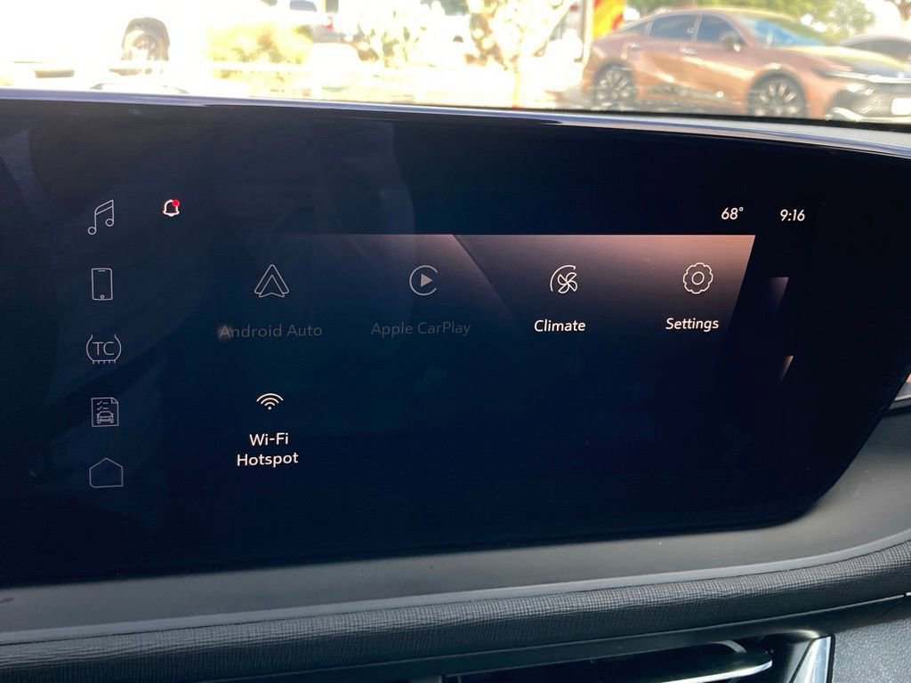 Used 2025 Buick Envista Preferred image 19