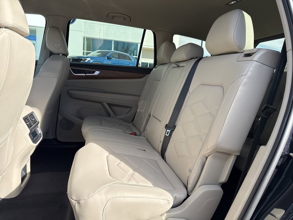 New 2026 Volkswagen Atlas SE image 24