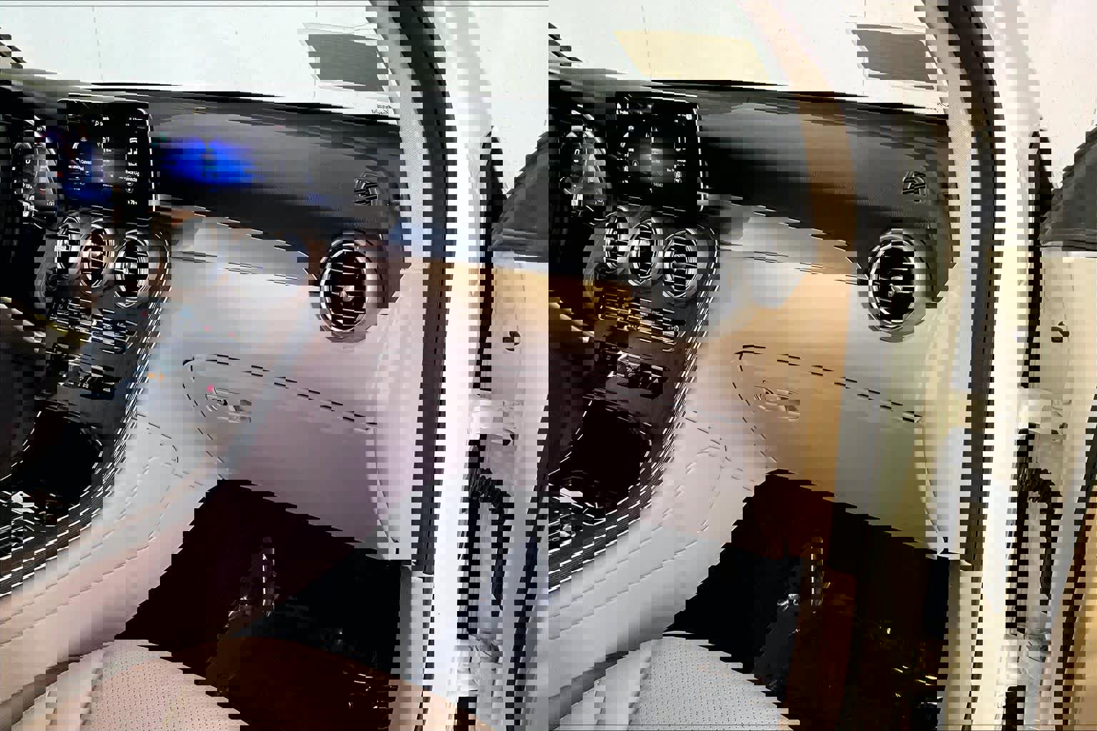 Certified 2021 Mercedes-Benz GLC 300 4MATIC image 19