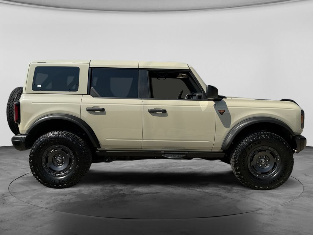 Used 2025 Ford Bronco Badlands w/ Sasquatch Package AWD/4WD image 10