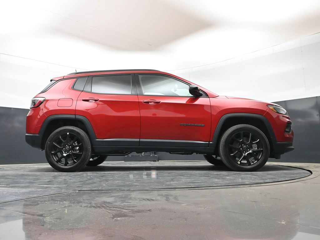 New 2026 Jeep Compass Latitude AWD/4WD image 44