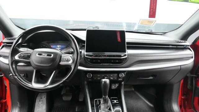 Used 2022 Jeep Compass Limited AWD/4WD image 27